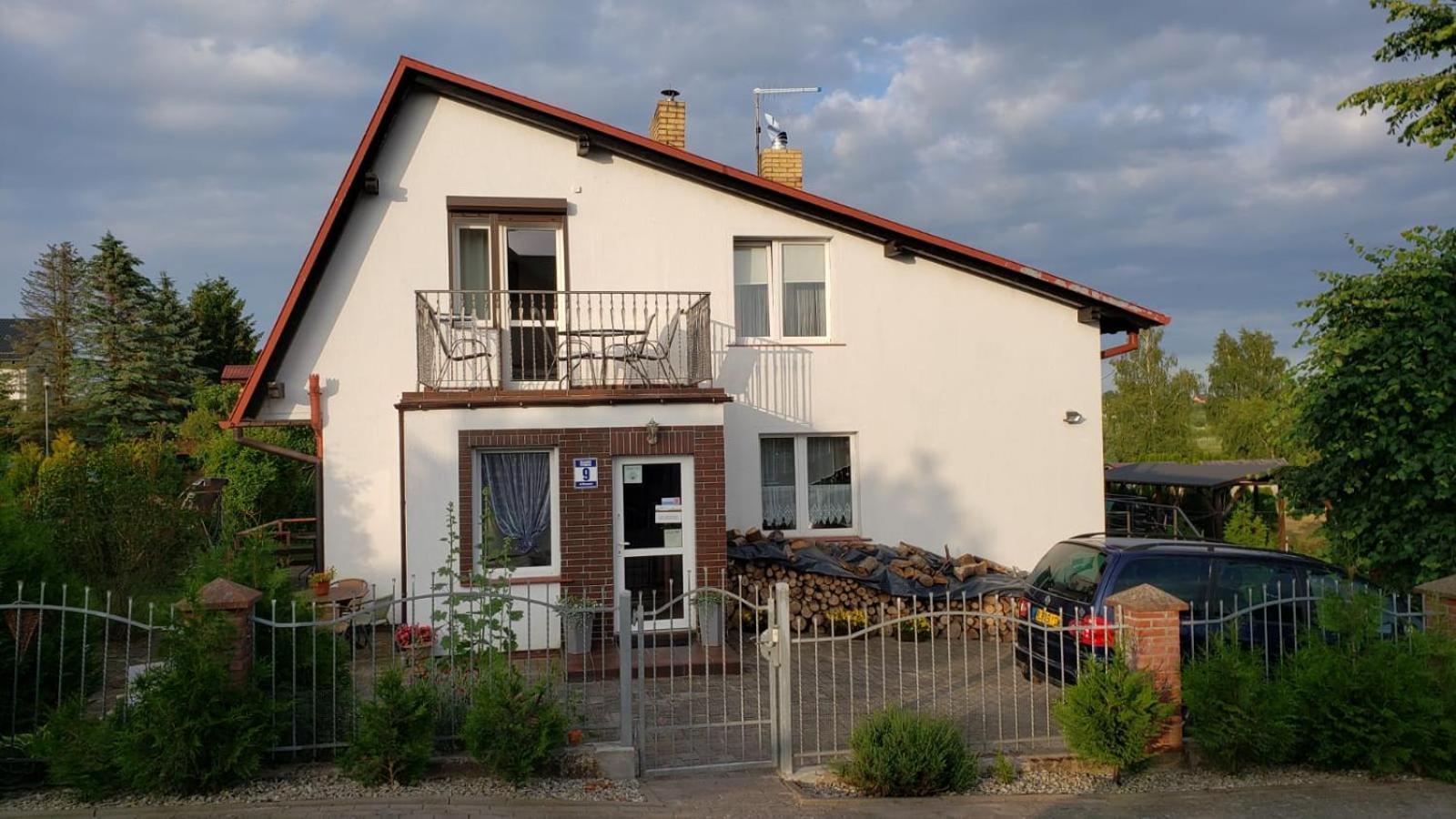 Willa Wega - Pokoje Goscinne I Domki Sianozety Exterior photo
